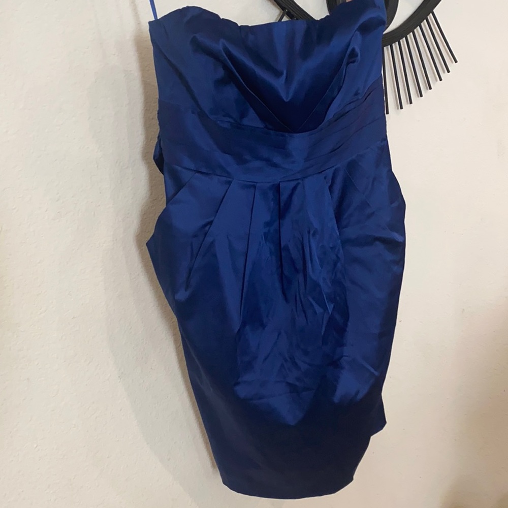 LC party dress‎